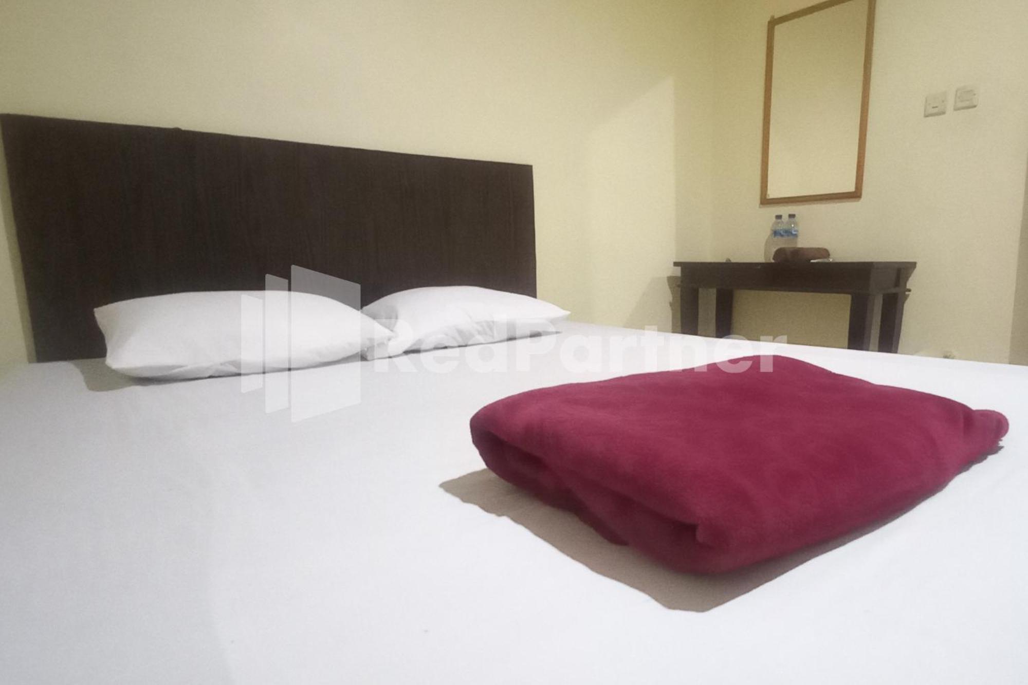Hotel Palem 2 Syariah Malang Redpartner Exterior foto