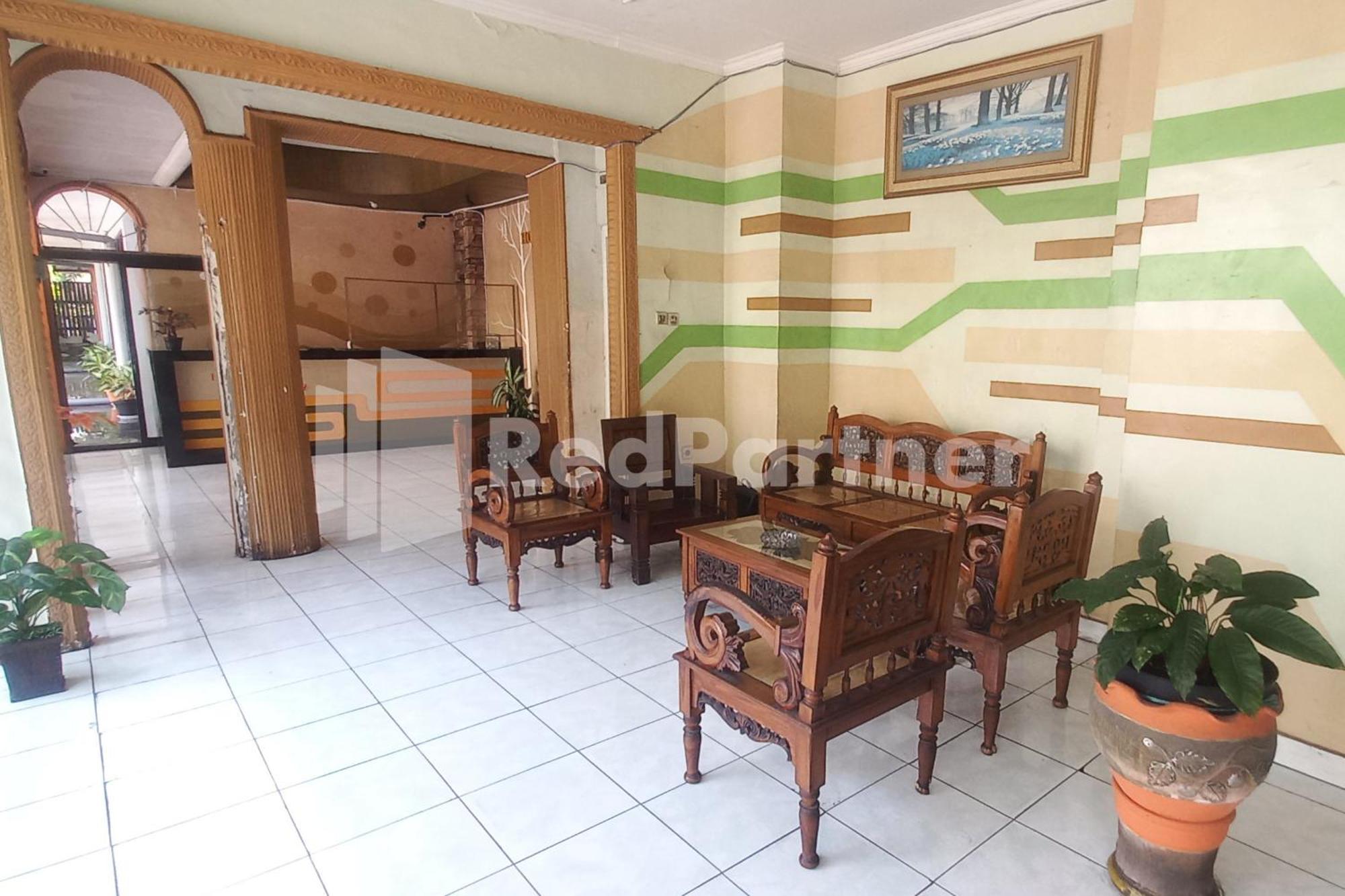 Hotel Palem 2 Syariah Malang Redpartner Exterior foto